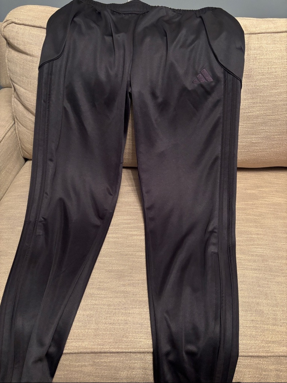 adidas Black Performance Track Pants with Tonal Logo Women’s Medium NWT